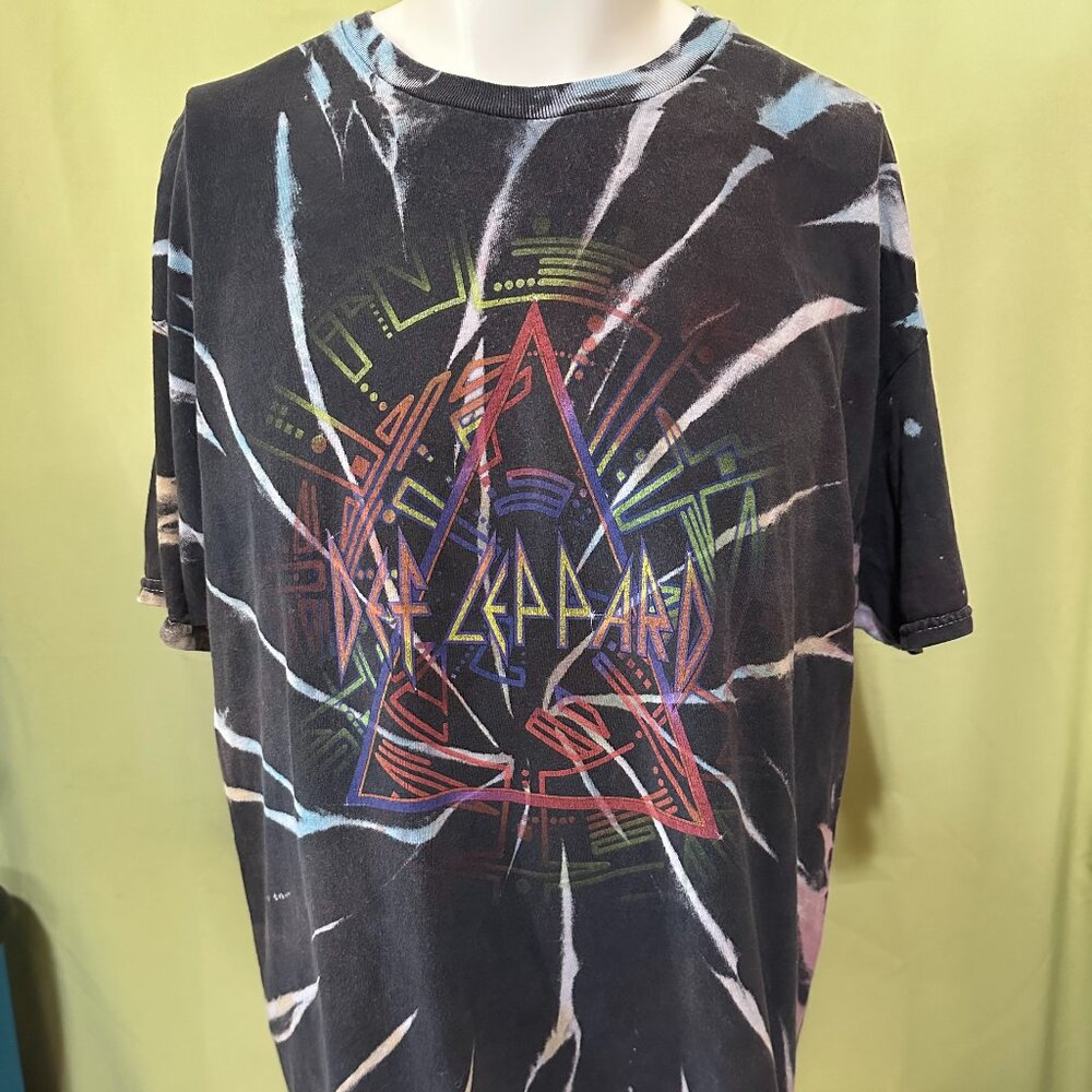 Def Leppard Hysteria 2022 Men's Black Blue Tye Dye Men's T Shirt Medium Mercury